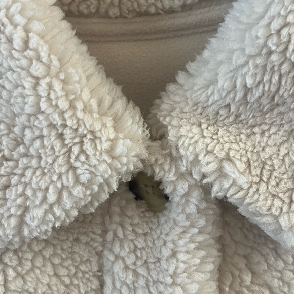 Uniqlo fleece jacket - Picture 4 of 6